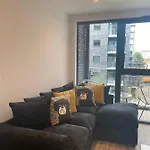 Beautiful Castlefield Apartment